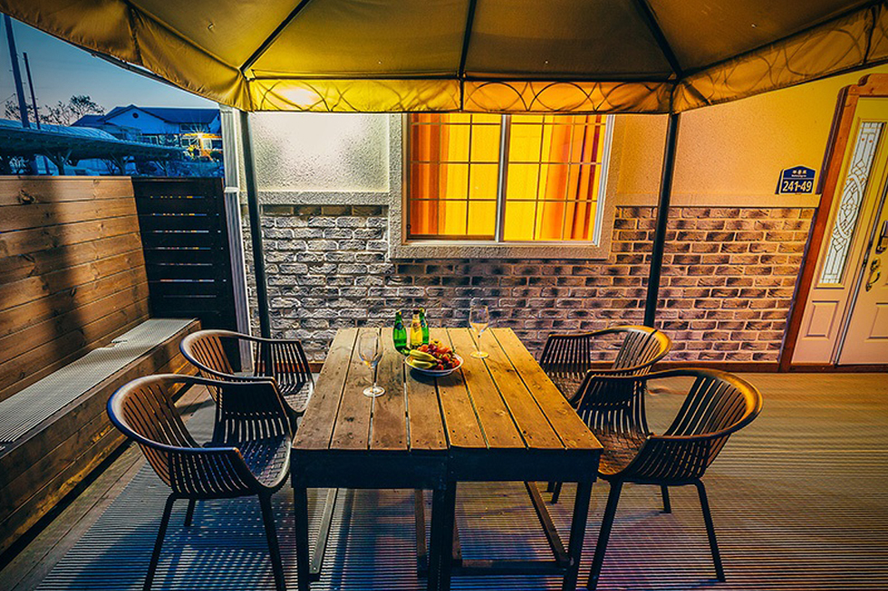 팬션 비쥬얼 썸네일 이미지