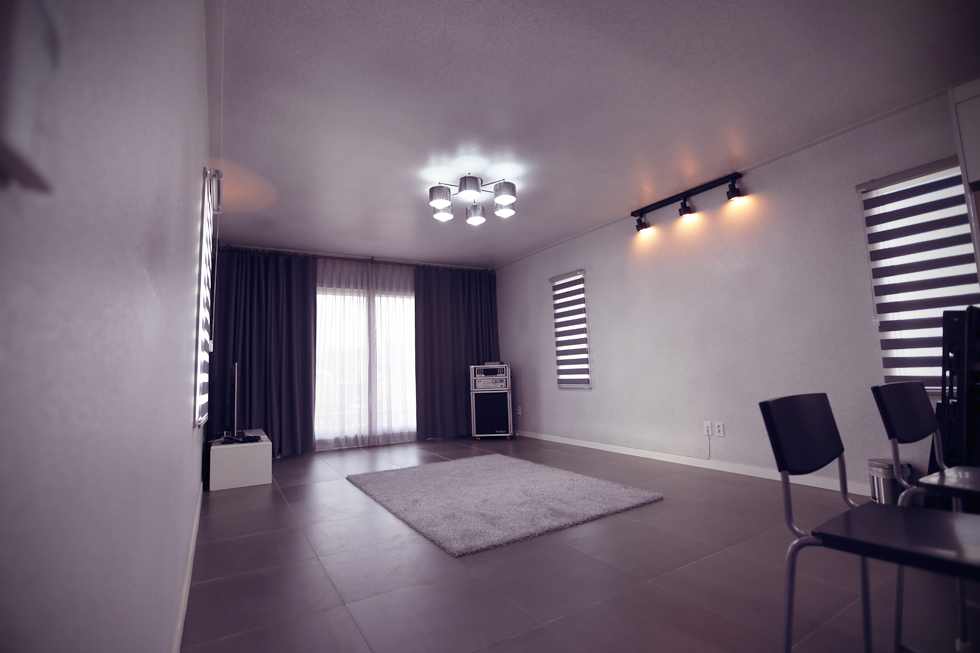 팬션 비쥬얼 썸네일 이미지