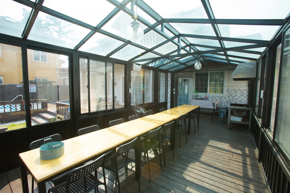 팬션 비쥬얼 썸네일 이미지