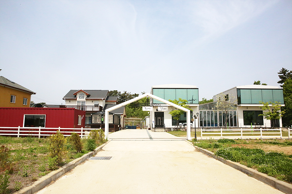 팬션 비쥬얼 썸네일 이미지