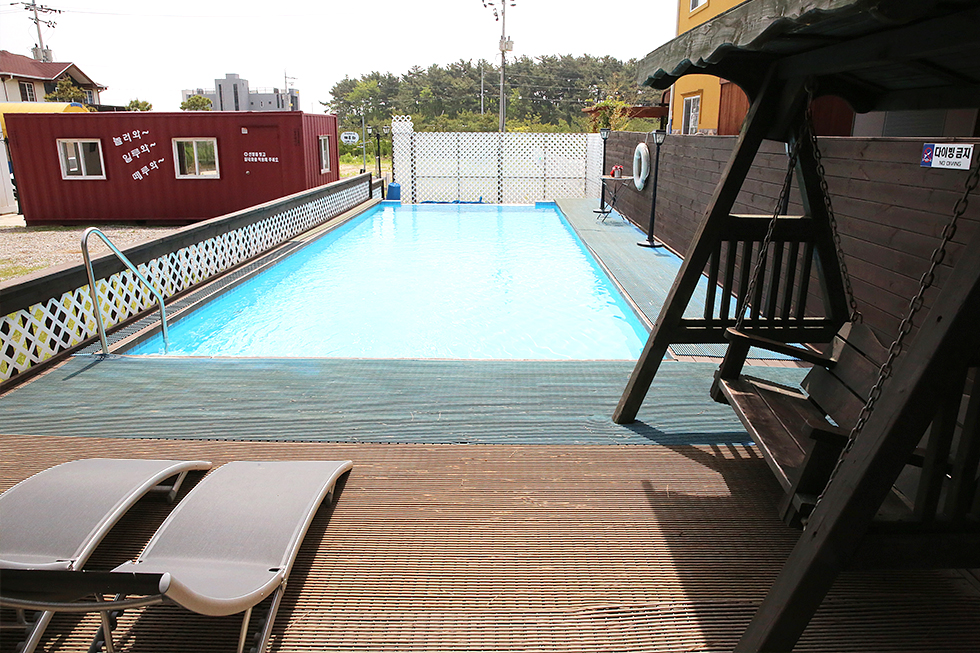 팬션 비쥬얼 썸네일 이미지