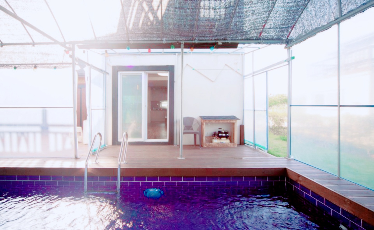 팬션 비쥬얼 썸네일 이미지