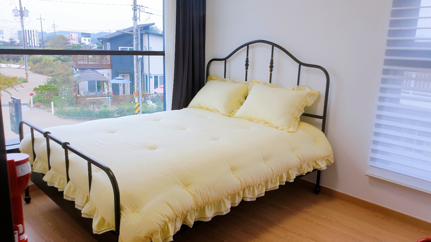 팬션 비쥬얼 썸네일 이미지