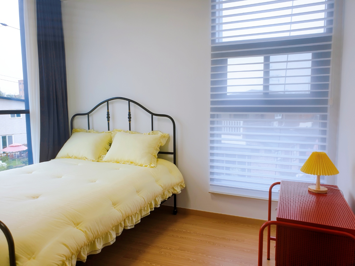 팬션 비쥬얼 썸네일 이미지