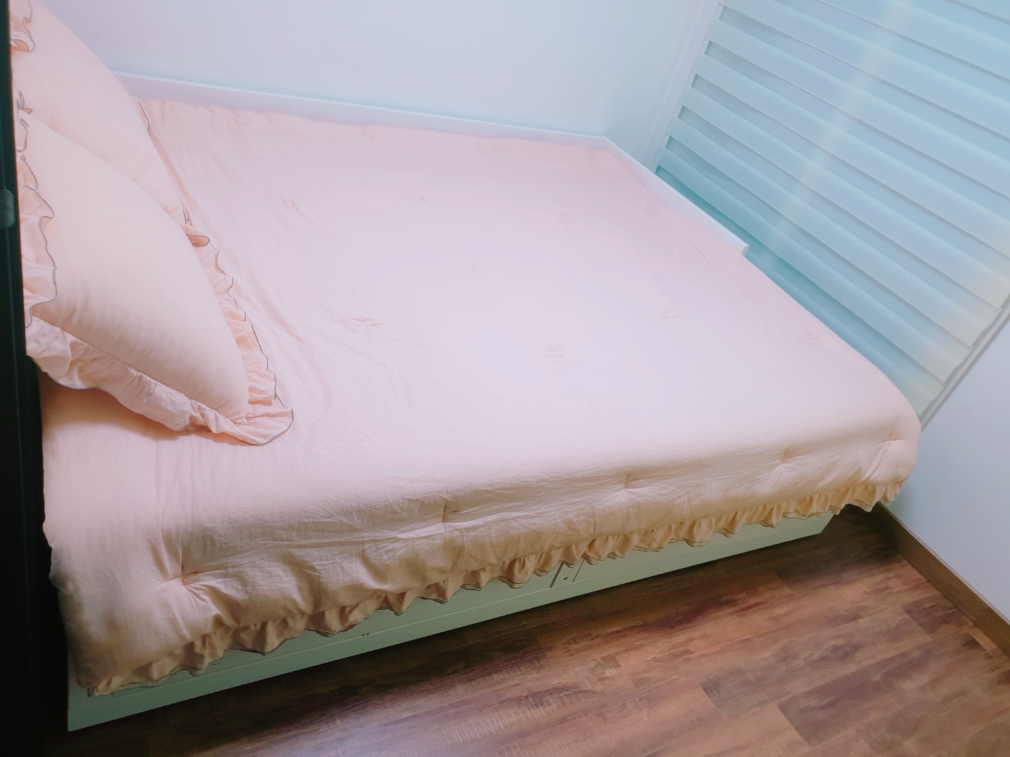 팬션 비쥬얼 썸네일 이미지