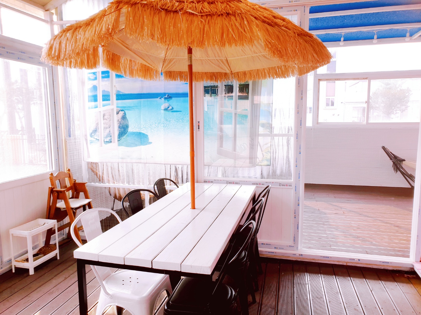 팬션 비쥬얼 썸네일 이미지