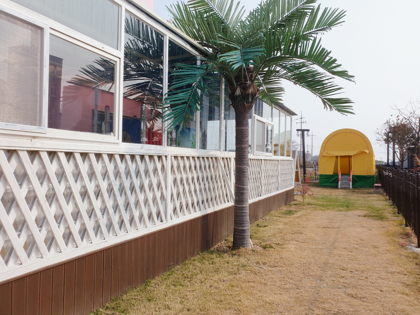 팬션 비쥬얼 썸네일 이미지