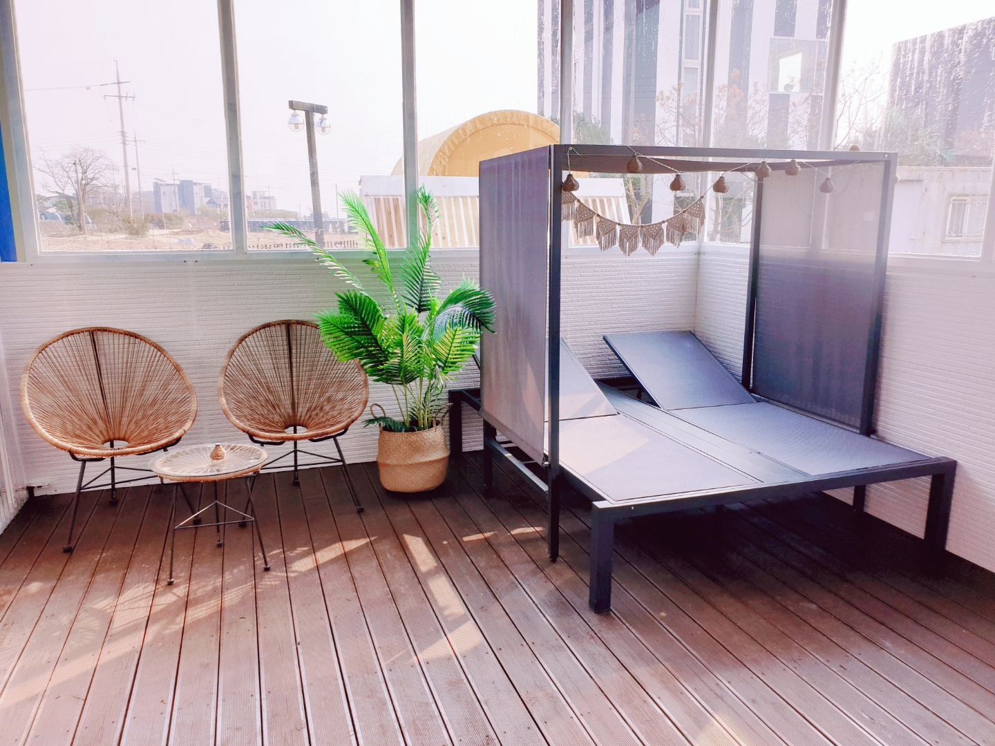 팬션 비쥬얼 썸네일 이미지