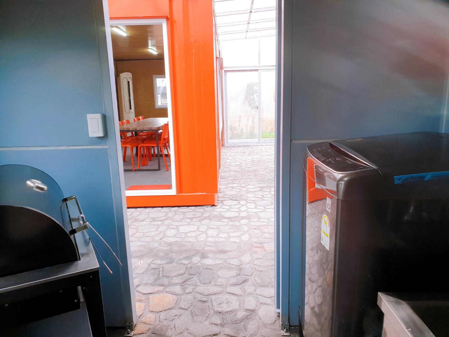 팬션 비쥬얼 썸네일 이미지